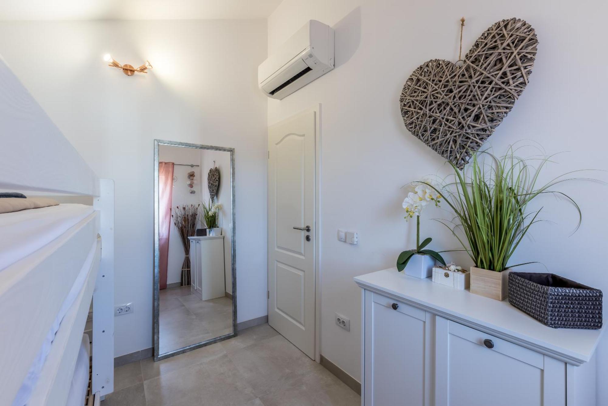 Villa Luce Del Sole Mirca  Экстерьер фото