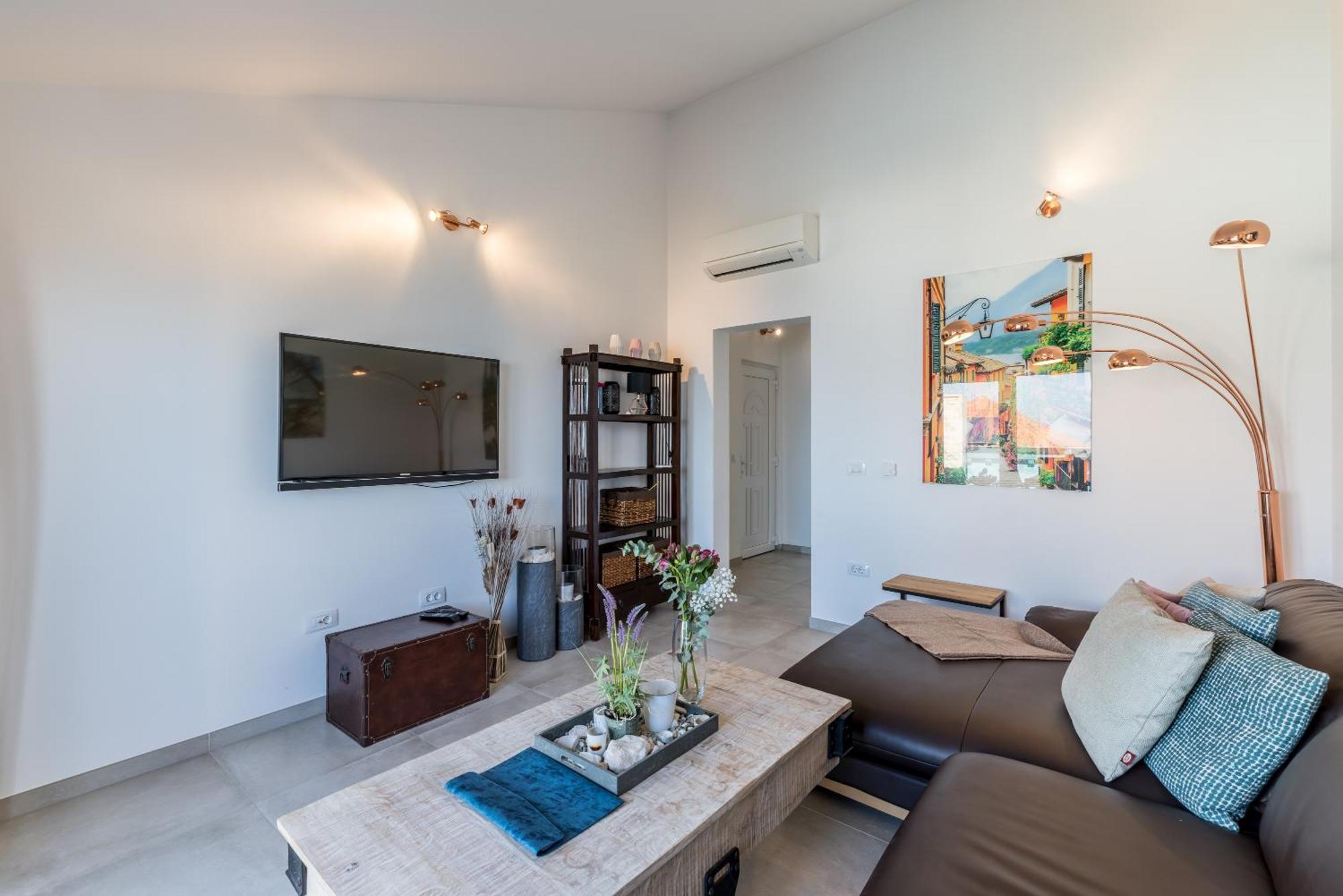 Villa Luce Del Sole Mirca  Экстерьер фото