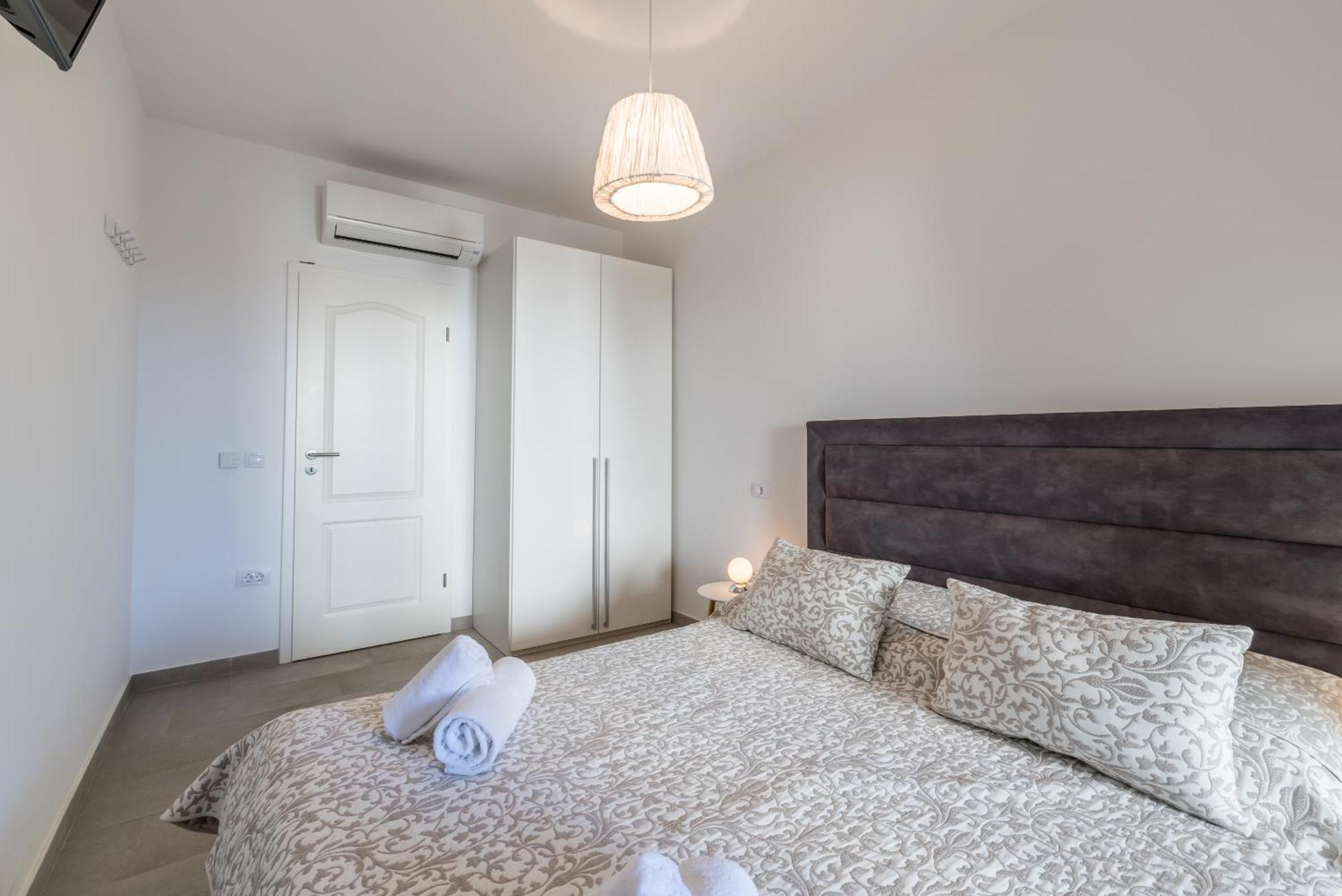 Villa Luce Del Sole Mirca  Экстерьер фото